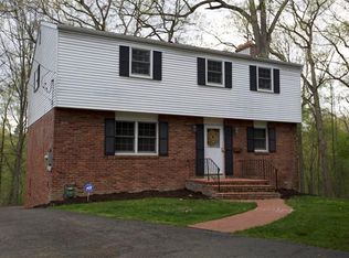 9 Woodland Ter, Pittsburgh, PA 15229