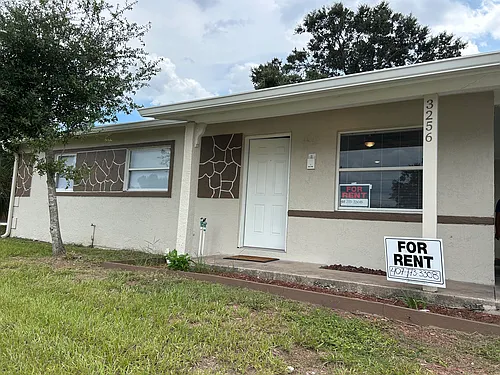 3256 W South St Photo 1