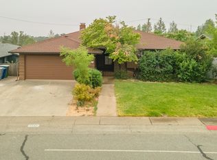 2865 Shasta St, Redding, CA 96001