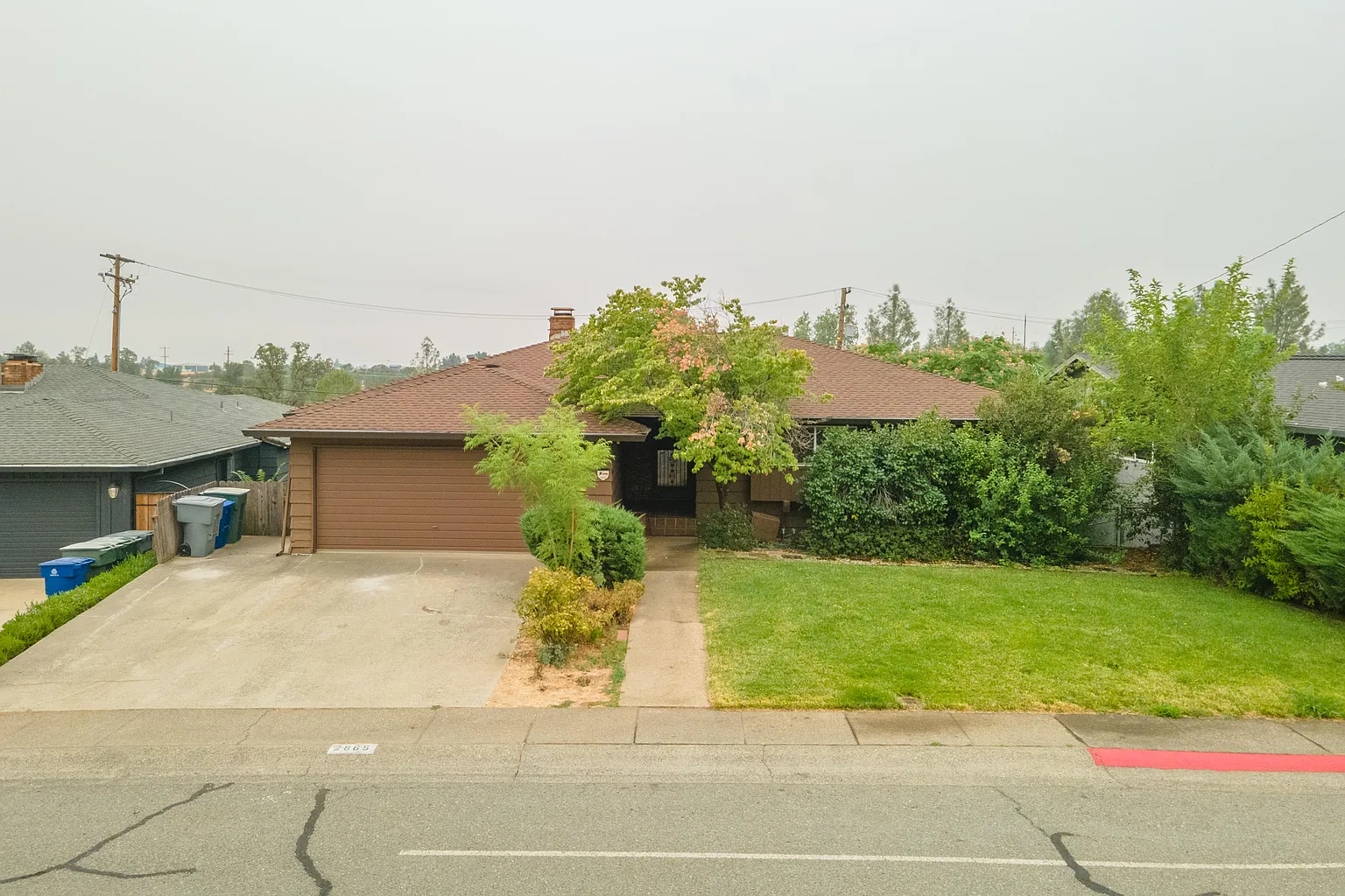 2865 Shasta St photo 1