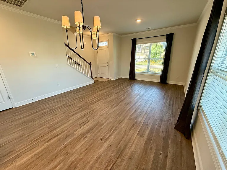 465 Kittiwake Ln — Photo 3