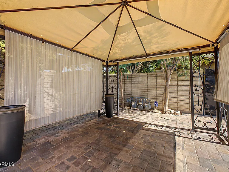3734 E Montecito Ave — Photo 43