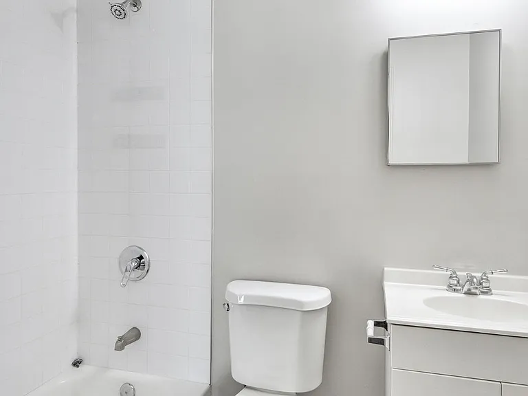 Azul Door Apartments — Photo 4