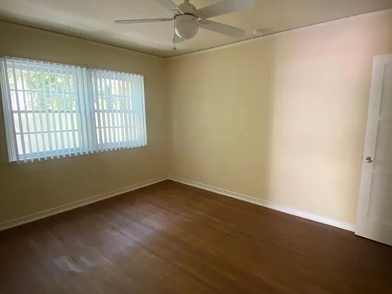 1853 S Beverly Glen Blvd — Photo 5