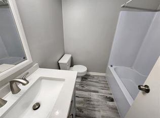 32 Edgehill Cv #1, Maumelle, AR 72113