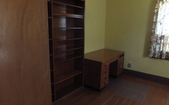 5th image of 212 River Ln