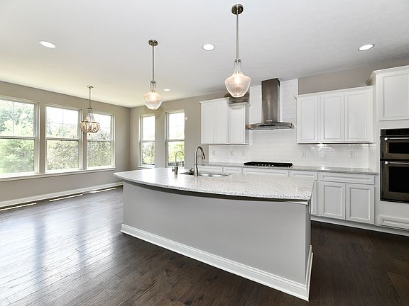 3rd image of 459 Heritage Terrace Ln