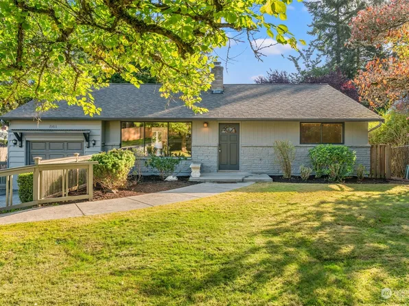 21611 92nd Avenue W, Edmonds, WA 98020