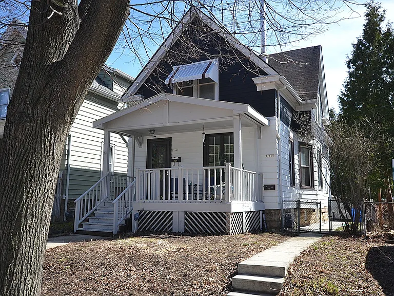2766 S Logan Ave #2 — Photo 9