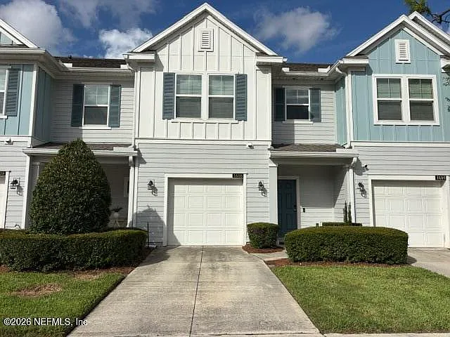 2 bed, 2.5 bath, 1553 sqft, $1,900 — Photo 1