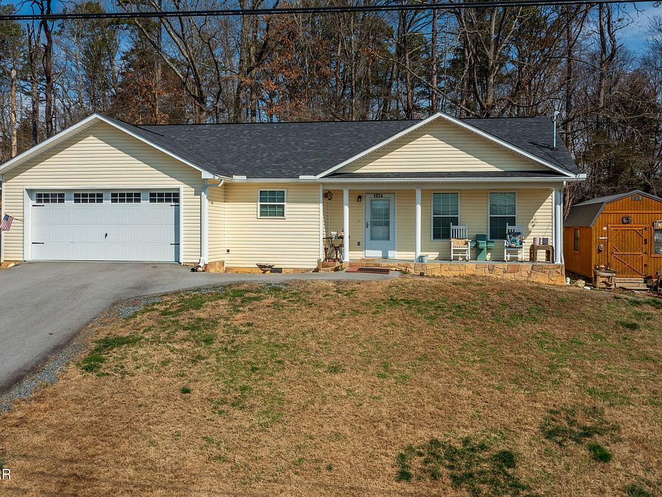 1st image of 1024 Rosella Dr