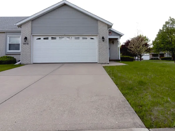 607 Flanagan Dr Unit B, Minooka, IL 60447