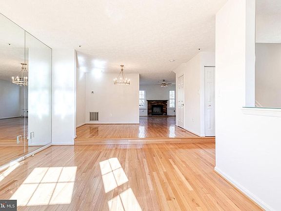 3rd image of 7261 S Ora Ct