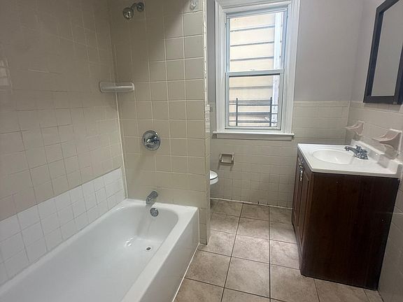 4th image of 62 S 13th St #2F