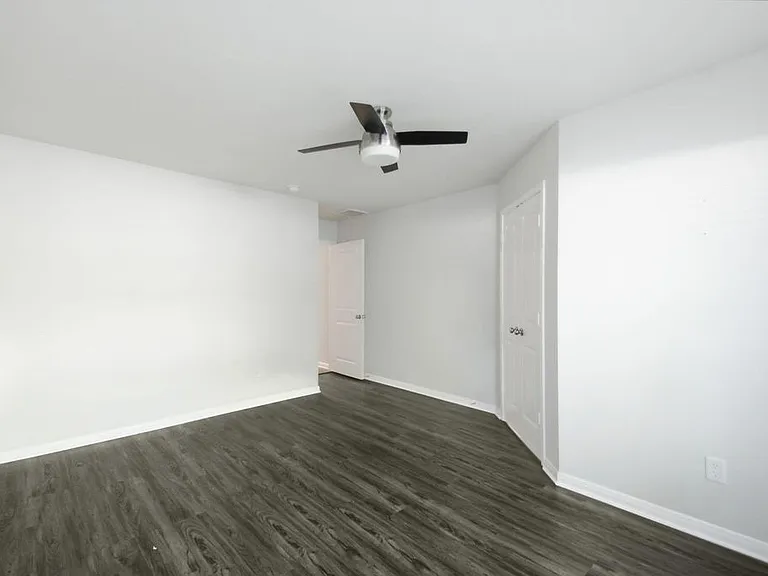 11962 Sunshine Park Dr N — Photo 31