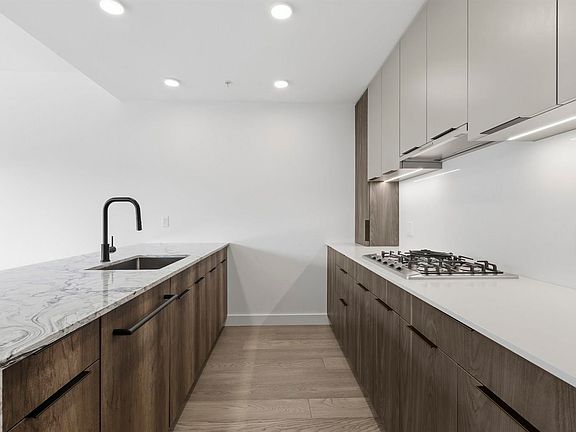 2nd image of 3590 W 39th Ave #306