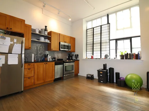 20-26 Sunnyside St, Jamaica Plain, MA