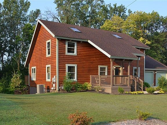 5th image of 205 Creek Wood Dr