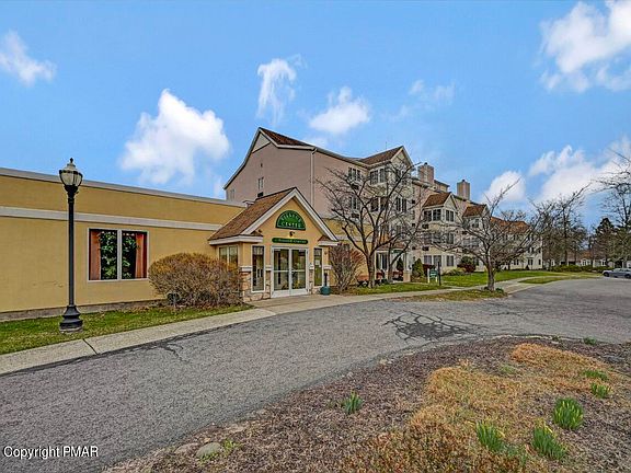3rd image of 3 Village Cir APT 303