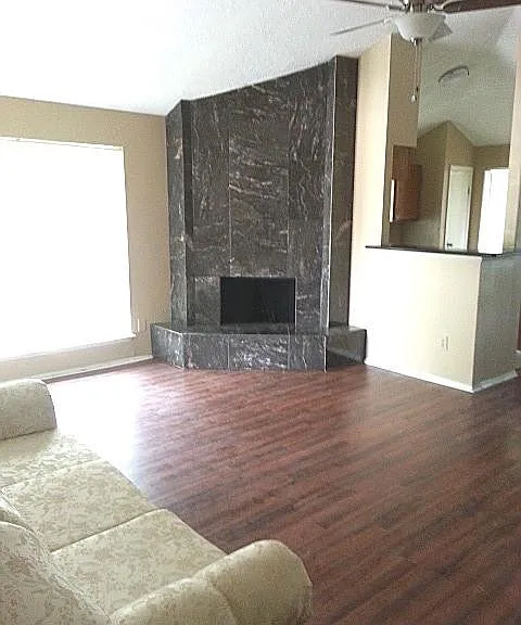 6705 Dinner Creek Ct — Photo 4