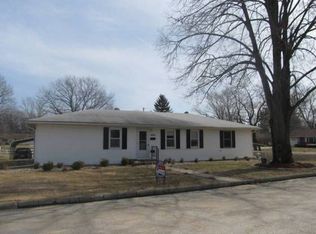 1906 Vogt St, Burlington, IA 52601