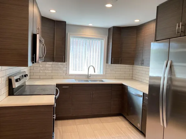 6718 174th Pl APT A, Tinley Park, IL 60477