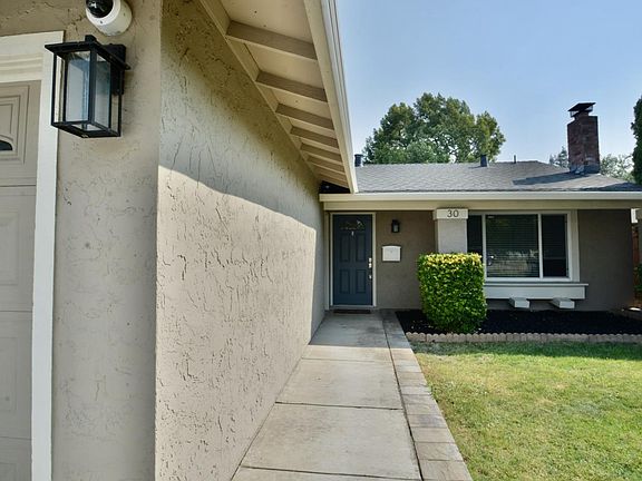 2nd image of 30 Cheltenham Way