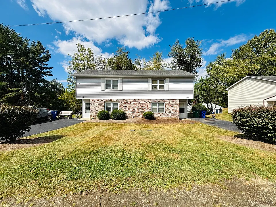 1064PH - 445-495 Miller Court Properties - M