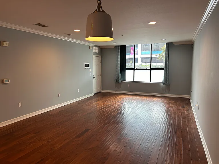 1480 Broadway #2105 — Photo 8