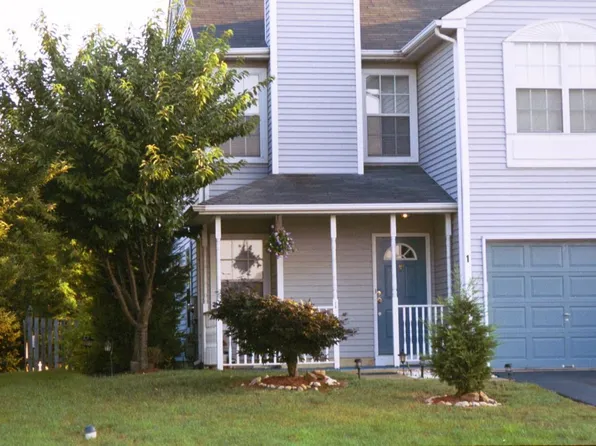 1 Aster Way, Newtown, PA 18940