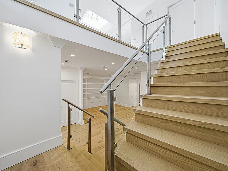 431 Marlborough St #3 — Photo 36