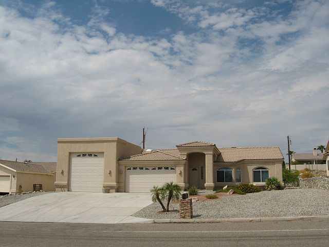 1st image of 3639 Kiowa Blvd N