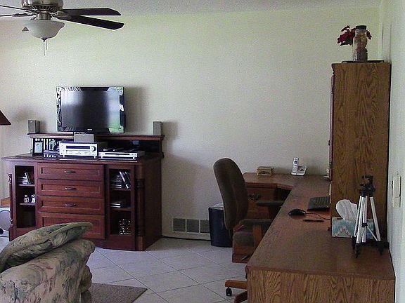 5th image of 1190 Margina Ave