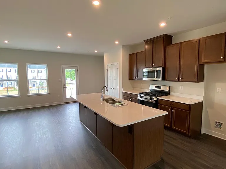 434 Paperbark Sq — Photo 8