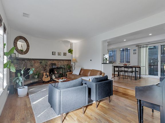 5th image of 1137 E 12th Ave