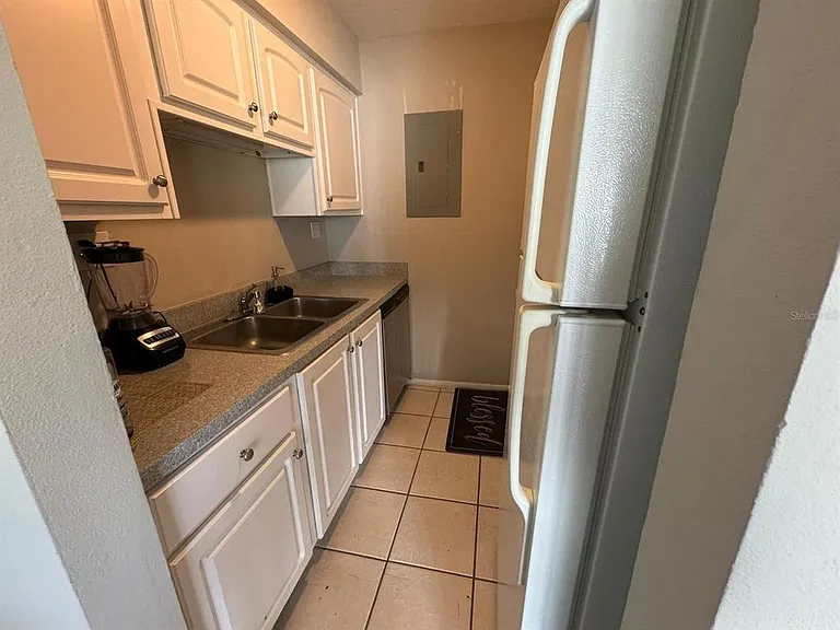 3035 George Mason Ave #D20 — Photo 14