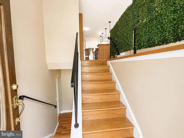 13354 Jasper Ct — Photo 2