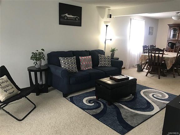 5th image of 290 Wimbledon Ct