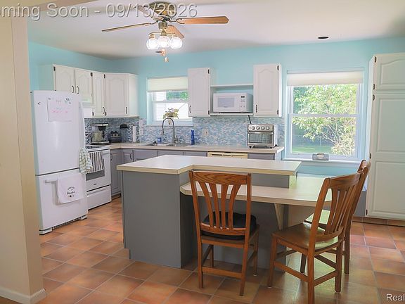 5th image of 9427 Andersonville Rd