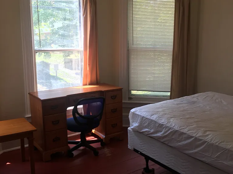 115 Giles Street — Photo 20