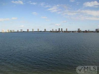 401 Lake Shore Dr APT 703, Lake Park, FL, 33403