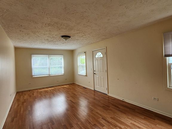 4th image of 1431 Kildeer Dr