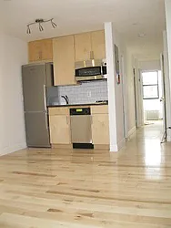 Rented by Tower Brokerage