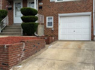 3535 Oakhill Rd, Philadelphia, PA 19154