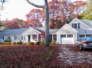 31 Scudder Bay Cir, Centerville, MA 02632