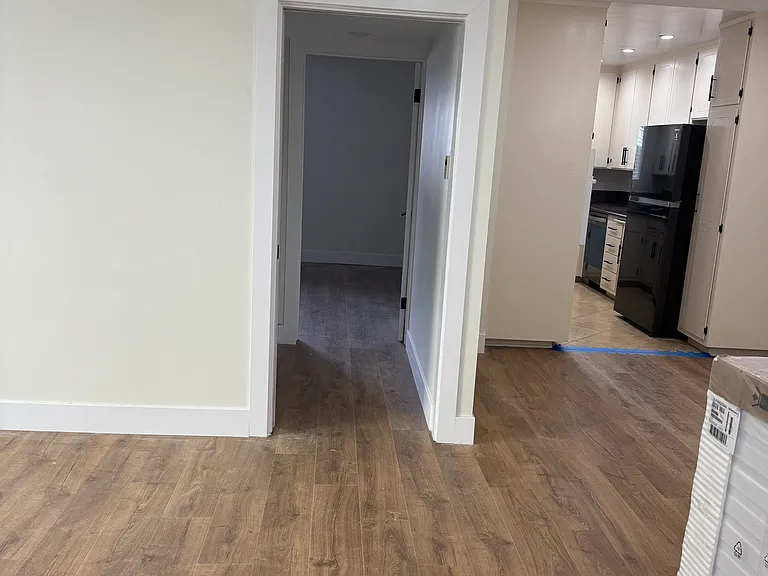 1042 S Shenandoah St #102 — Photo 20