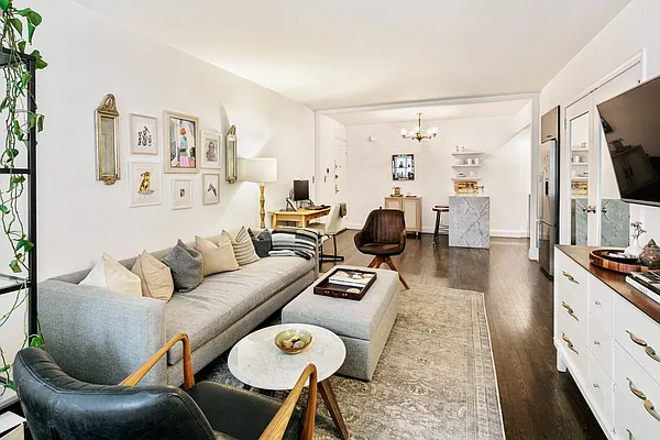 Rented by Compass | media 1