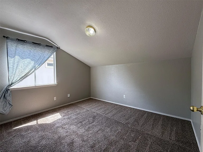 2120 Jester Farms Rd — Photo 14