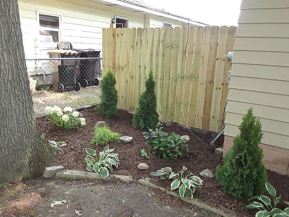 2nd image of 3260 Woodward Ave SW