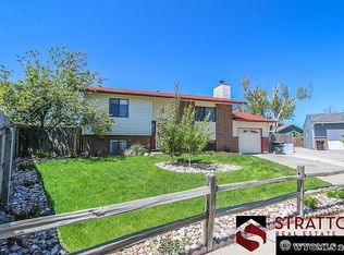 3056 Herrington Dr, Casper, WY 82604